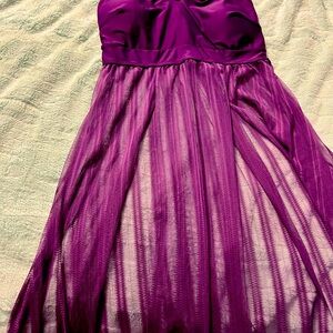 Unique, beautiful bathing suit, cover-up or négligée in a very flattering style